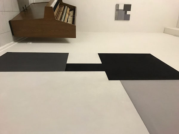 00050